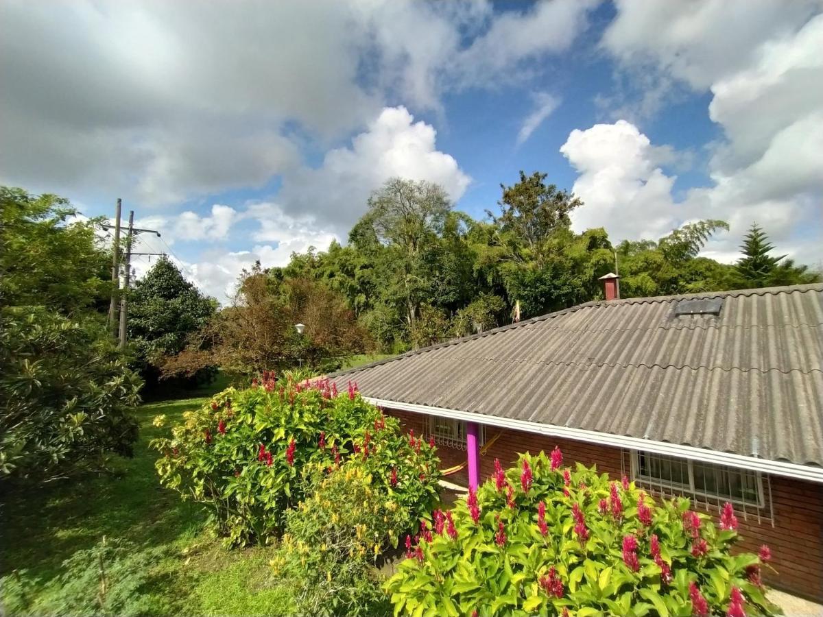 La Acuarela, Posada De La Monita Pereira Exteriér fotografie